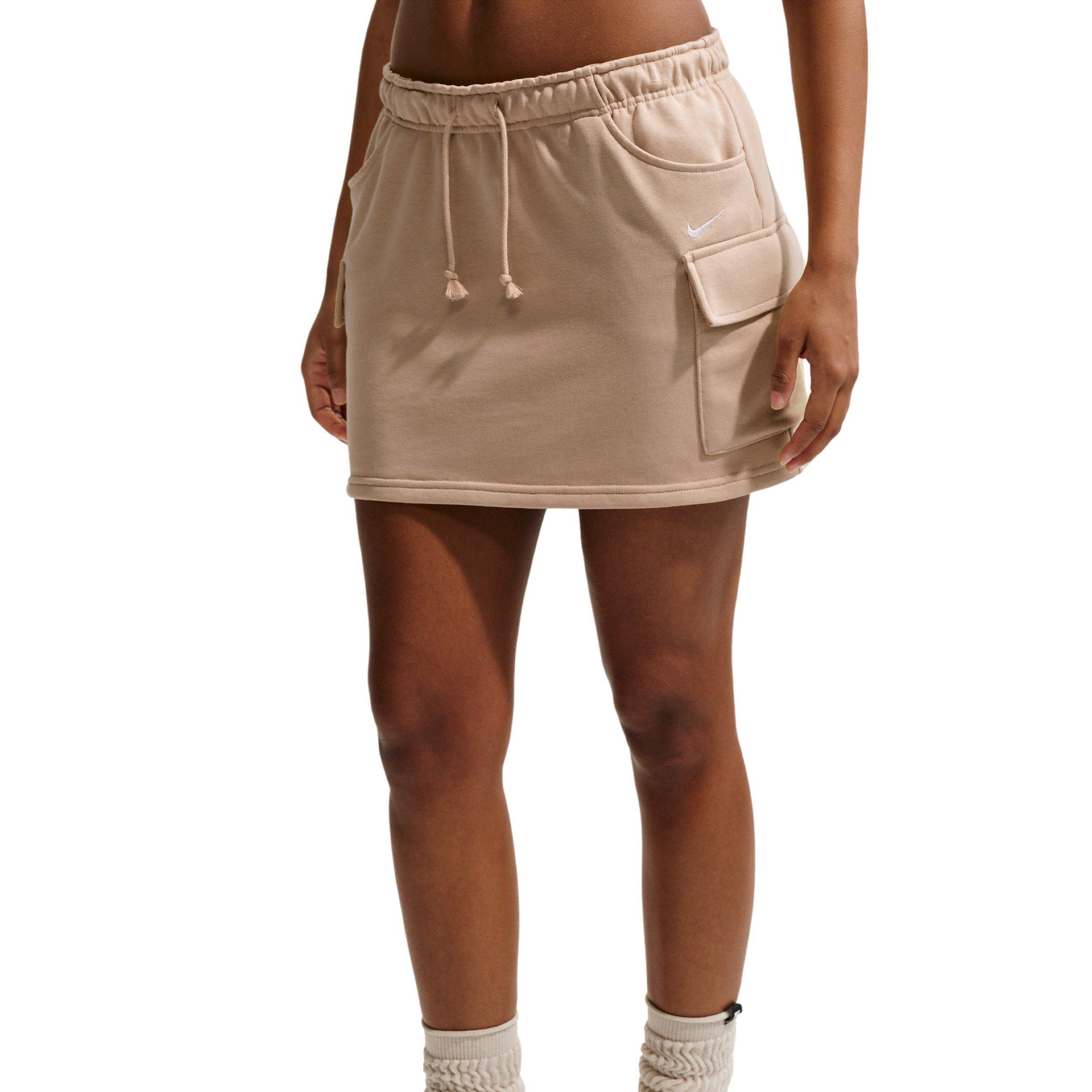 Nike Women's Sportswear Phoenix Fleece Mid-Rise Cargo Miniskirt - BEIGE